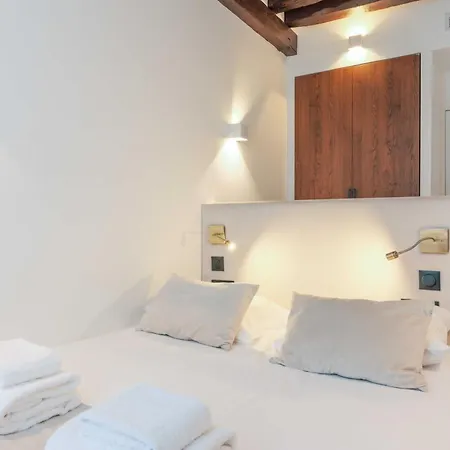 Relaxing Urban Getaway, Notre Dame Apartamento Paris Exterior foto